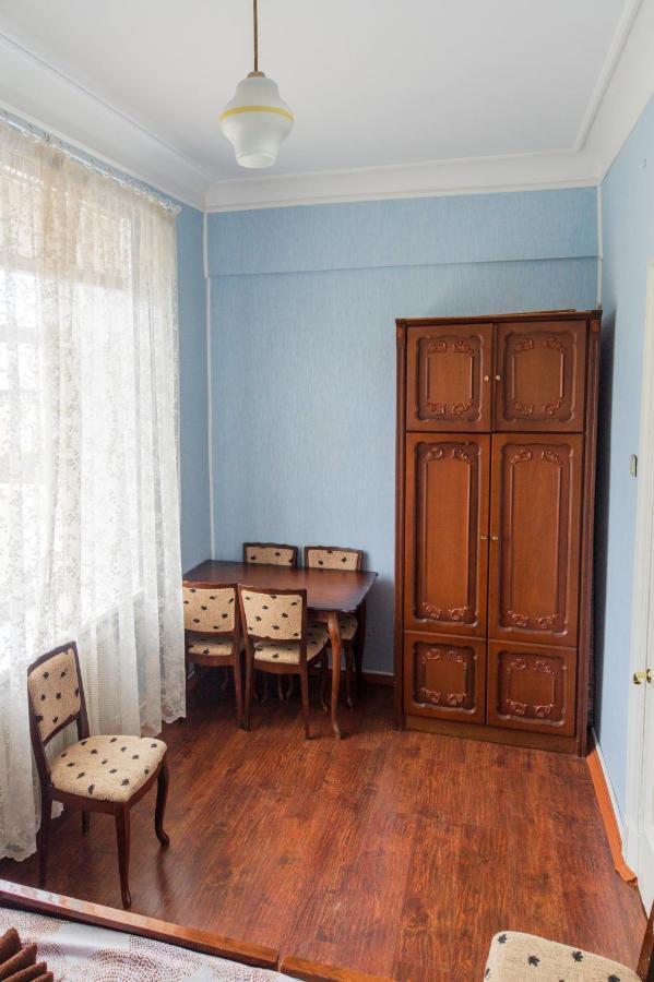 Квартира По Улице Большая Васильковская 92 Kiev Ngoại thất bức ảnh