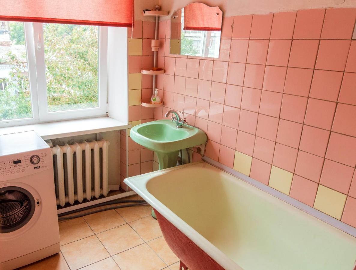 Квартира По Улице Большая Васильковская 92 Kiev Ngoại thất bức ảnh