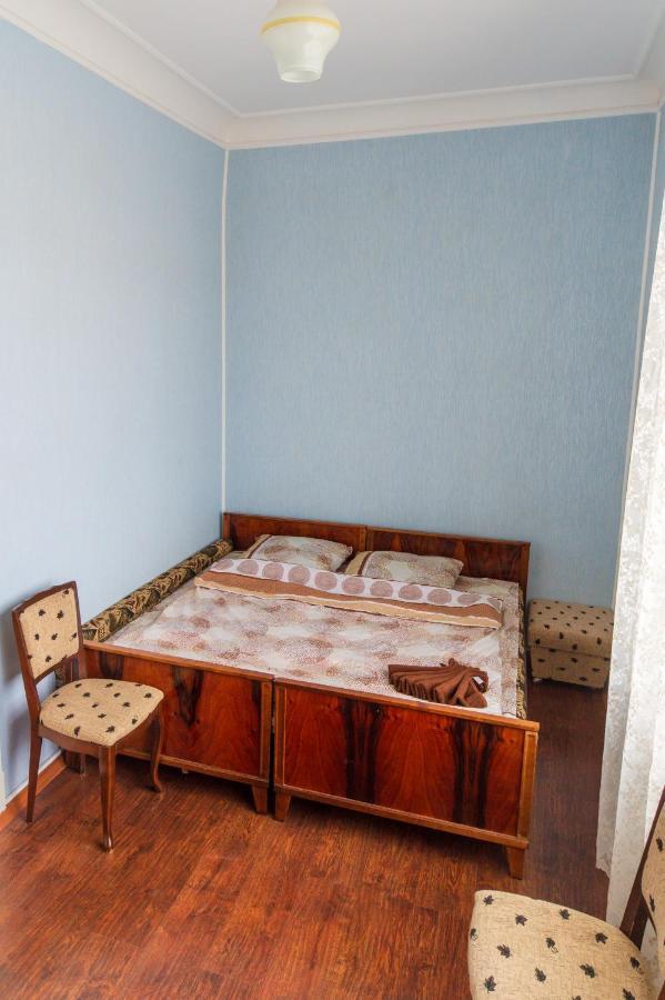 Квартира По Улице Большая Васильковская 92 Kiev Ngoại thất bức ảnh