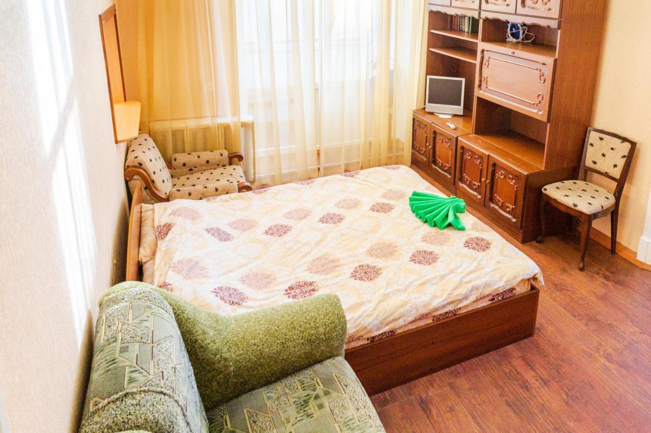 Квартира По Улице Большая Васильковская 92 Kiev Ngoại thất bức ảnh
